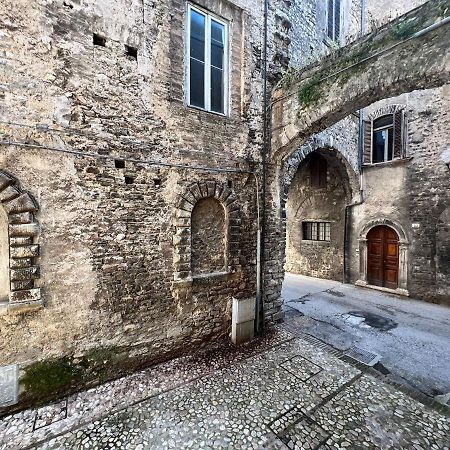Vicoli E Arte Spoleto 아파트 외부 사진